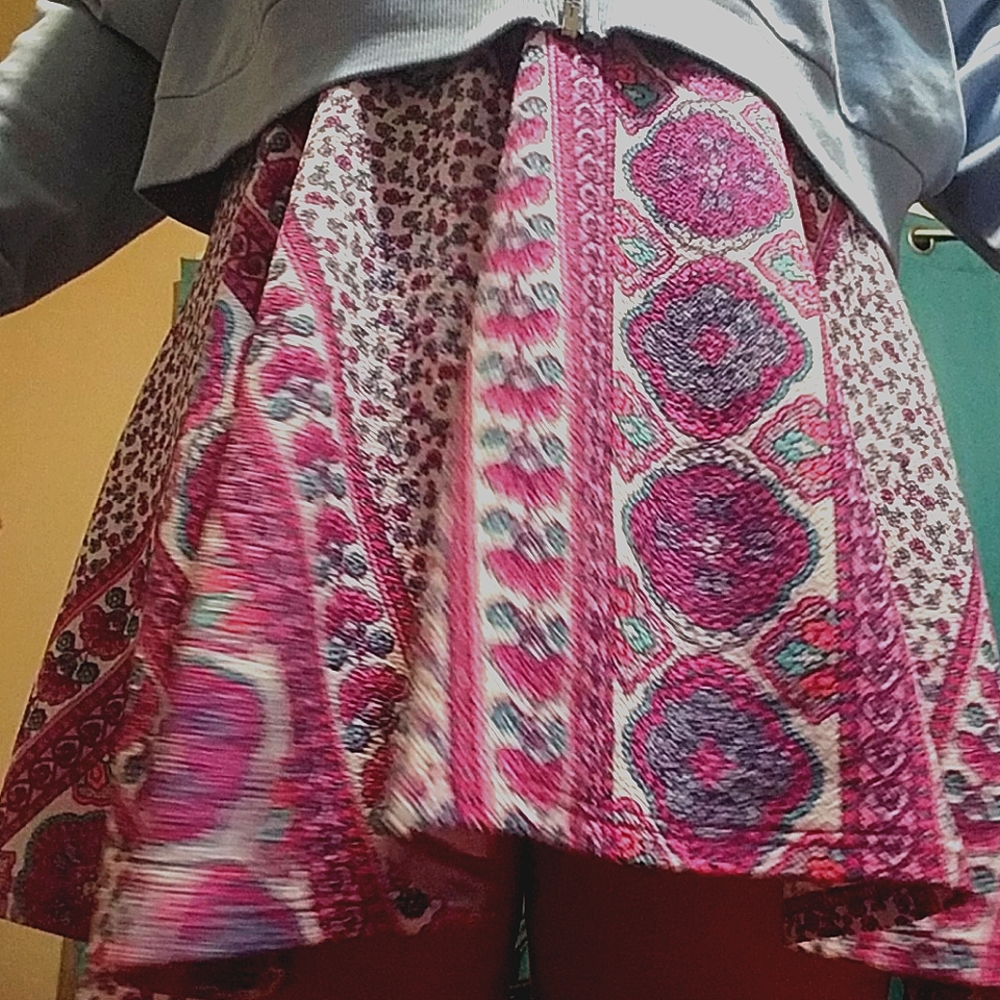Multicolor LULAROE Skirt 👑